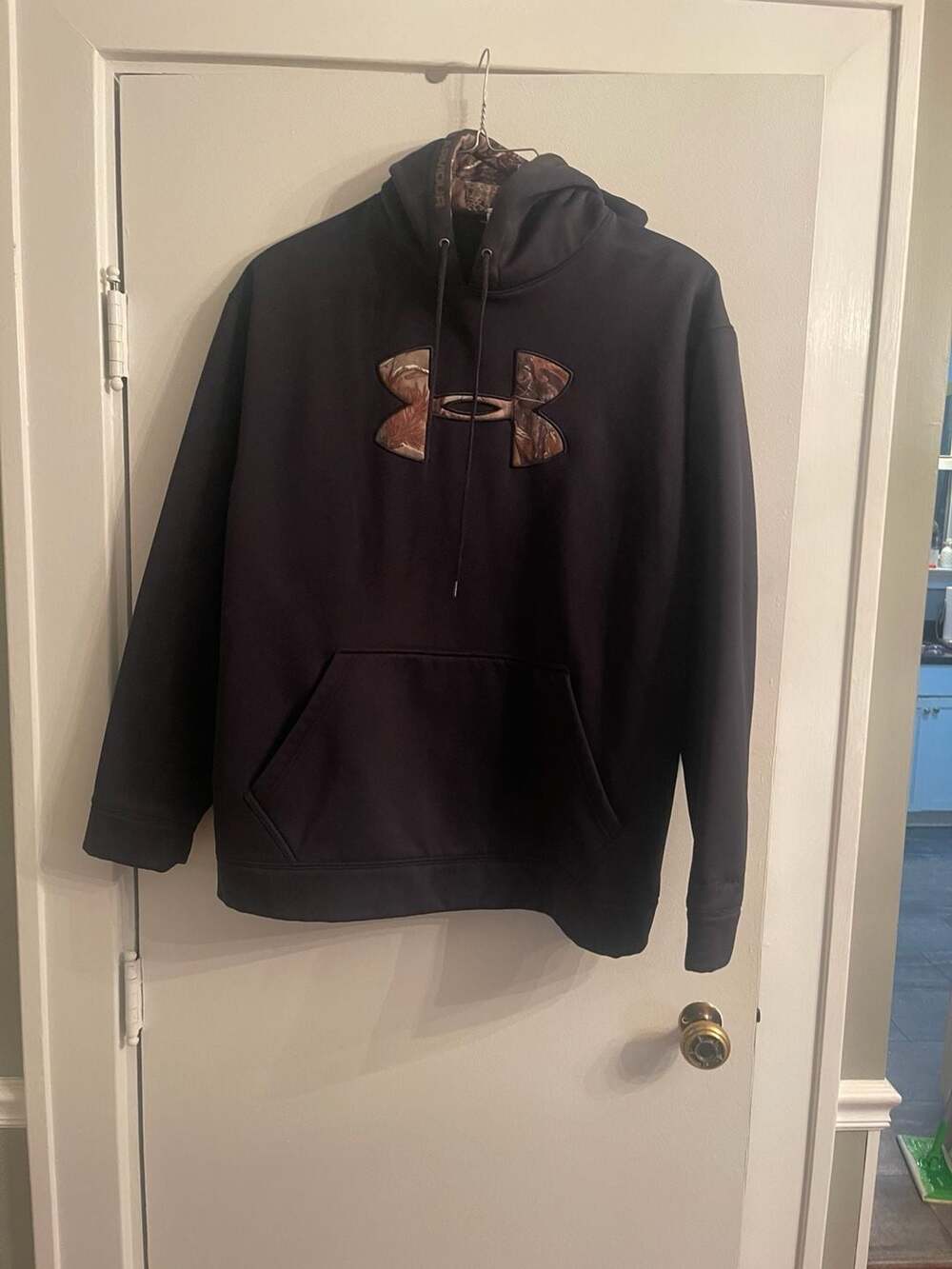 Under Armour Hoodie Size 2XL Black Camo Logo Pullover Sweatshirt